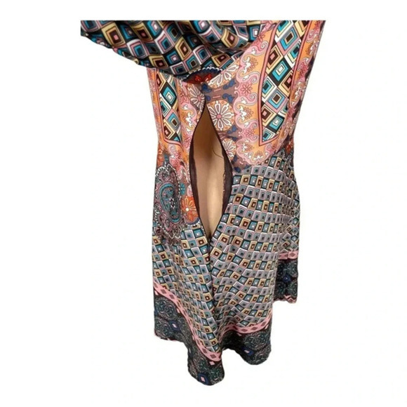 Urban Outfitters Glamorous Patchwork‎ Floral Dress - Picture 6 of 8